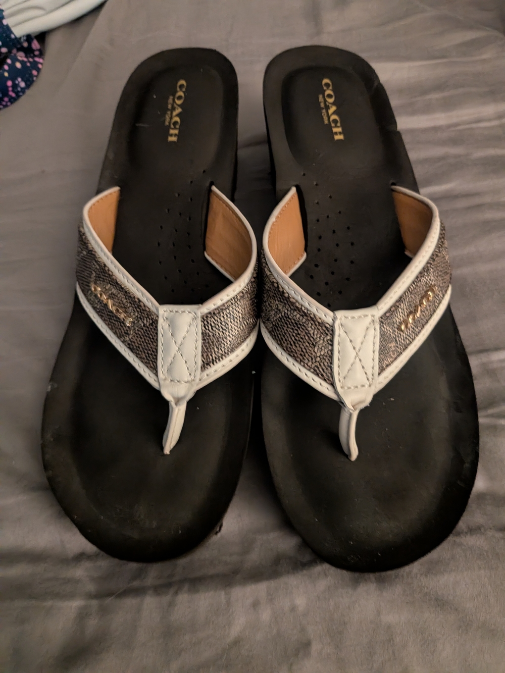 COACH Brown Footbed White-Trim Thong Sandals